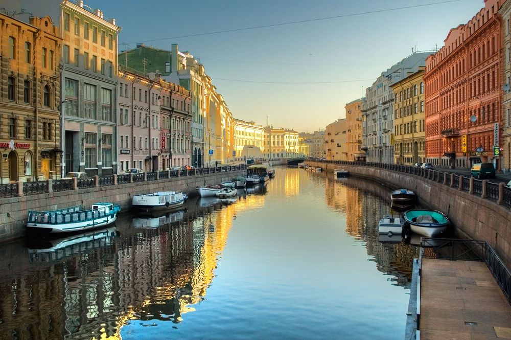 Обои для рабочего стола Красивый канал Санкт-Петербурга