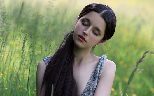 Обои на рабочий стол Девушка на фоне природы, by Agnieszka Lorek