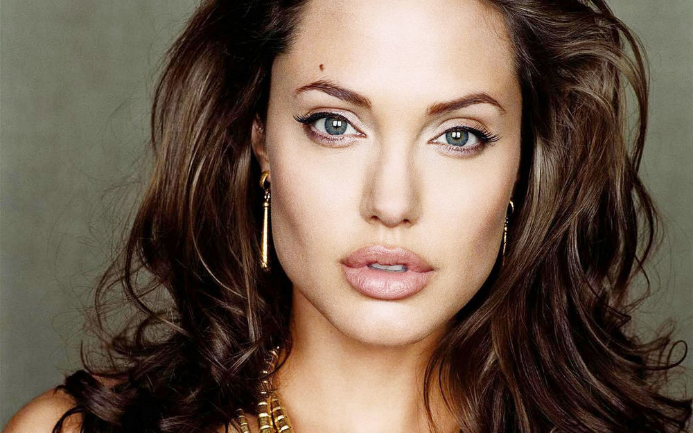 Обои для рабочего стола Актриса Анджелина Джоли / Angelina Jolie