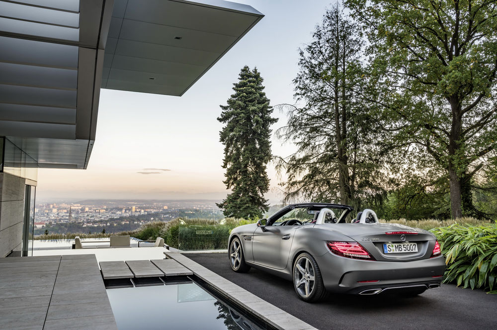 Обои для рабочего стола Серый кабриолет Mercedes-Benz SLC 300