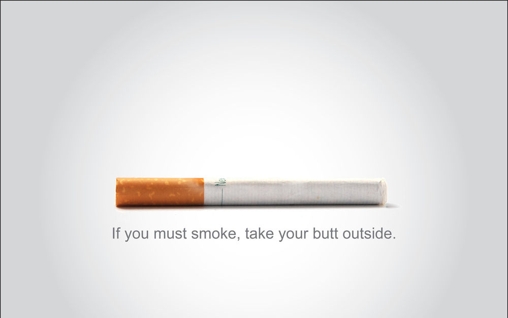 Обои для рабочего стола Сигарета с фильтром (If you must smoke, take your butt outside)