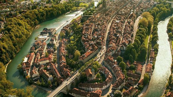 Обои на рабочий стол Bern, Switzerland / Берн, Швейцария, панорама города с высоты