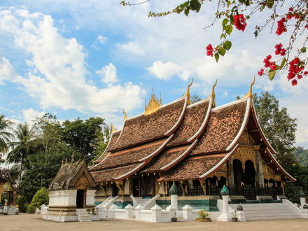 Обои на рабочий стол Лаос, буддийский храм, Wat xieng thong / Ват Сиенг Тхонг
