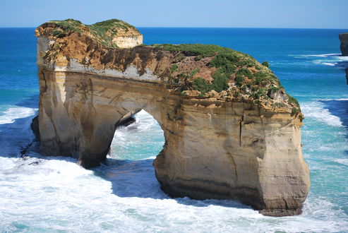 Обои на рабочий стол Elephant Rock, Great Ocean Road, Port Campbell National Park, Victoria, Australia / Слоновья скала, Национальный заповедник Порт Кэмпбел, Австралия