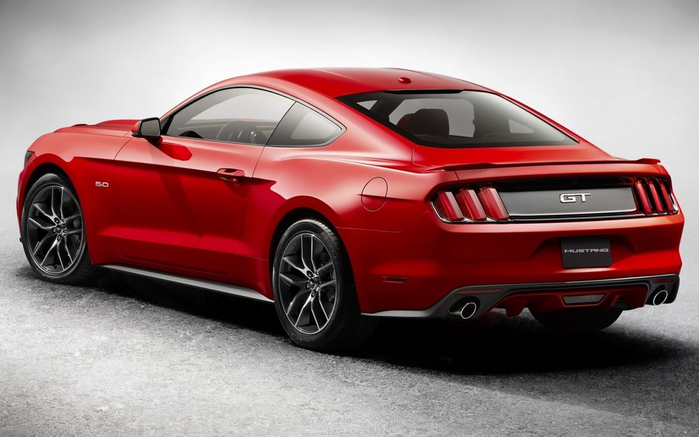 Обои для рабочего стола Автомобиль Ford, Mustang, GT, Форд, Мустанг, красный на сером фоне