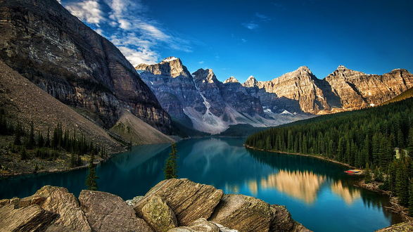 Обои на рабочий стол Moraine Lake, Banff National Park, Canada / озеро Морейн, Национальный заповедник Банф, Канада