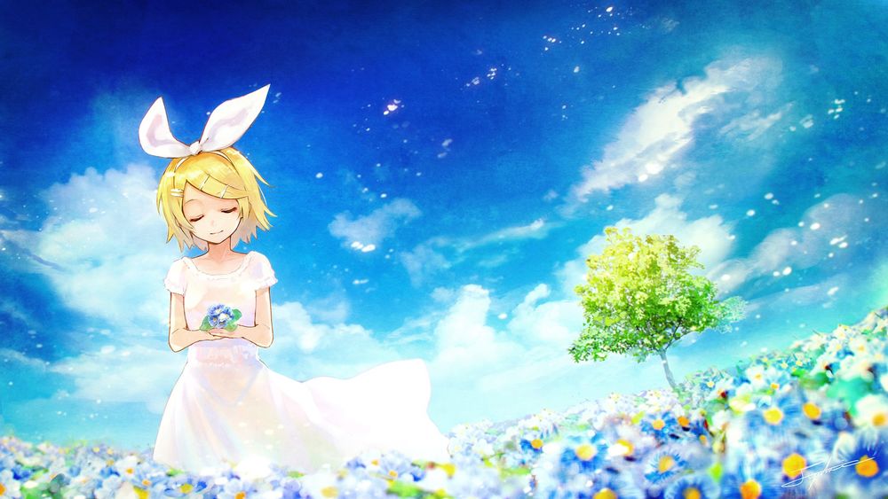 Обои для рабочего стола Вокалоид Кагамине Рин / vocaloid Kagamine Rin идет по цветущему лугу, держа в руке букетик голубых цветов