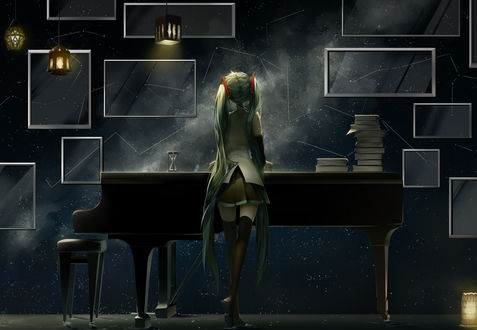 Обои на рабочий стол Vocaloid Hatsune Miku / Вокалоид Хатсунэ Мику стоит возле пианино в комнате с созвездиями, by saihate@日曜西m05a