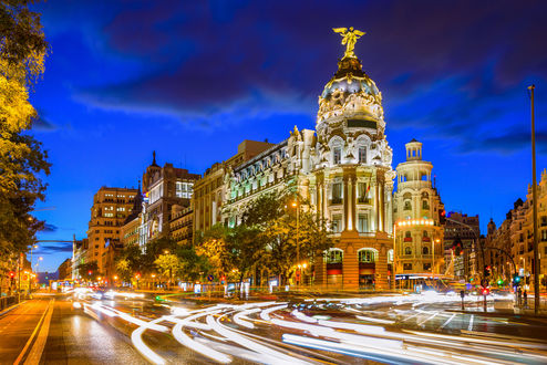 Обои на рабочий стол Улицы вечернего Madrid / Мадрида, Spain / Испания