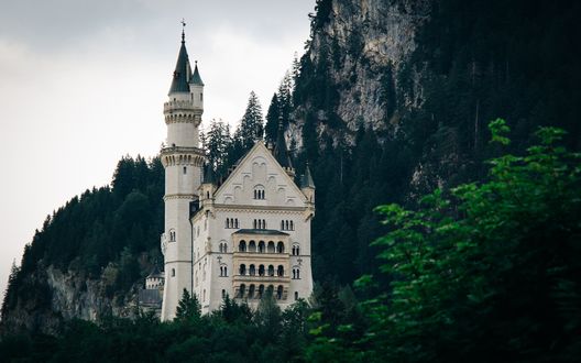 Обои на рабочий стол Neuschwanstein schloss, Bavaria, Deutschland / Замок Нойшвайнштайн, иначе Новый Лебединый утес, Бавария, Германия