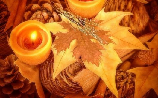 Обои на рабочий стол Горящие свечи и осенние листья