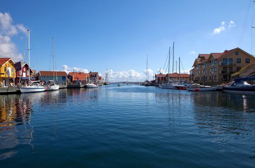 Обои на рабочий стол Дома на воде, Sweden / Швеция