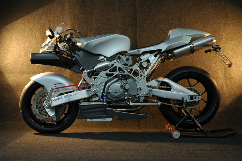 Обои для рабочего стола Мотоцикл Ducati Vyrus 985C3 4V / Дукати Вирус