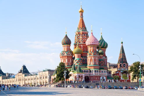 Обои на рабочий стол Saint Basils Cathedral / Храм Василия Блаженного под голубым небом, Moscow / Москва