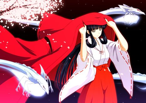 Обои на рабочий стол Жрица с двумя белыми драконами из аниме InuYasha / Пес демон-хранитель