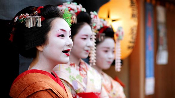Обои на рабочий стол Японские гейши из Киото / Kyoto