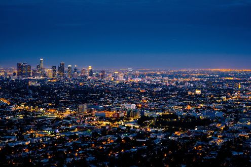 Обои на рабочий стол Вечерний город Los Angeles / Лос-Анджелес