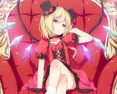 Обои на рабочий стол Flandre Scarlet / Фландре Скарлет в красно-черном костюме со шляпкой сидит на красном кресле из игры Touhou / Проект Восток
