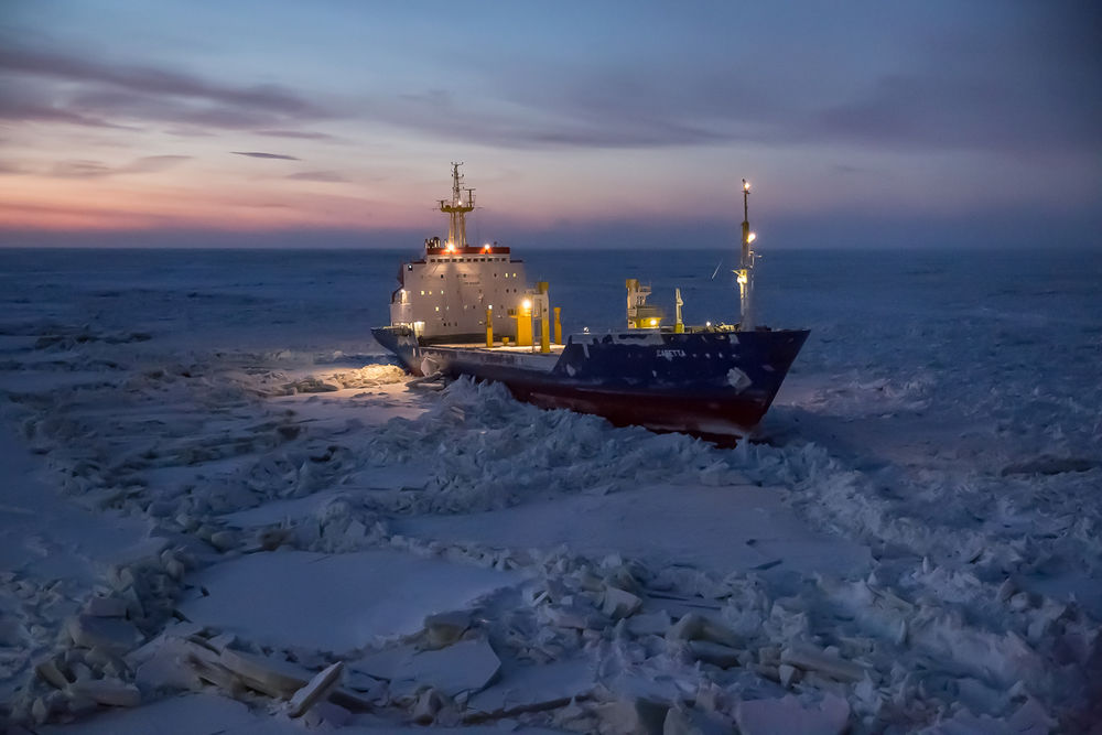 Обои для рабочего стола Утро в Арктике, by Lobusov Dmitriy