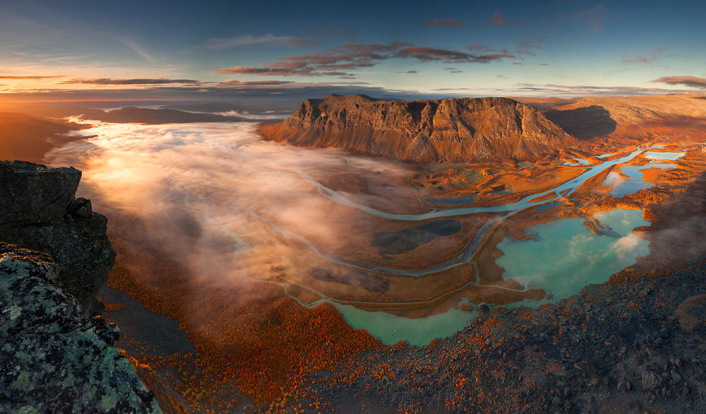 Обои для рабочего стола Rapadalen-долина Рапа и река Рапа, Sweden / Швеция. Фотограф Karol Nienartowicz