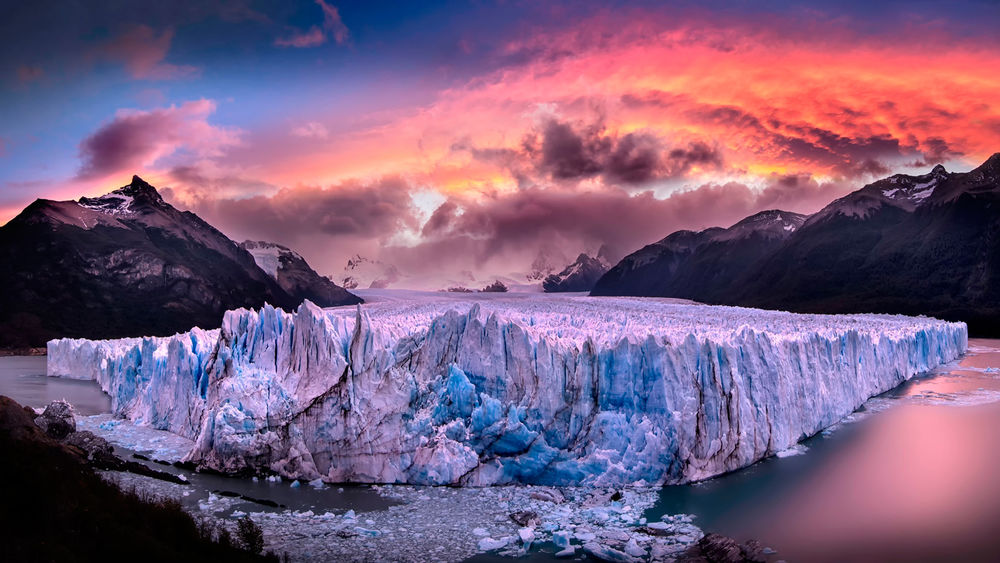 Обои для рабочего стола Ледник Перито-Морено под красивым вечерним небом, Аргентина