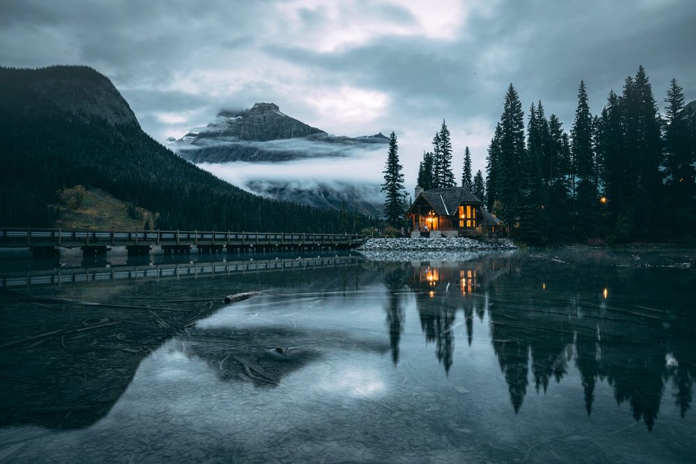 Обои для рабочего стола Домик у озера, фотограф Johannes Hulsch