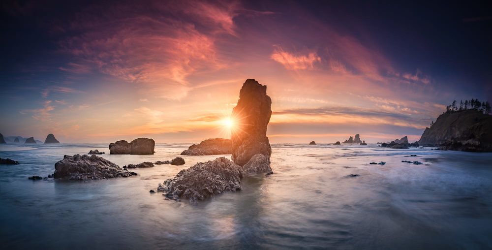 Обои для рабочего стола Панорама пляжа Ecola State park of Oregon, USA на закате, фотограф William Lee