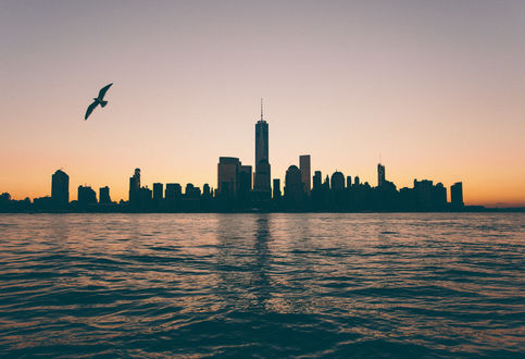 Обои на рабочий стол Город Чикаго / Chicago на рассвете, США / USA