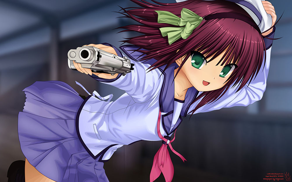 Обои для рабочего стола Юри Накамура / Yuri Nakamura в униформе с пистолетом из аниме Angel Beats! / Ангельские ритмы