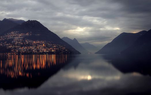 Обои на рабочий стол Lugano, Southern switzerland / Лугано, Южная Швейцария, фотограф Alex Polli