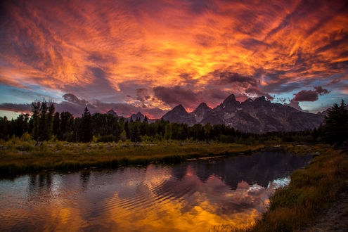 Обои на рабочий стол Закат над Grand Teton NP, Schwabacher / Гранд Тетон НП, Швабахер-живописное место в Вайоминге, фотограф Elena