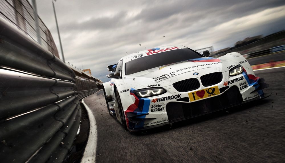 Обои для рабочего стола Bmw motorsport на гоночном треке