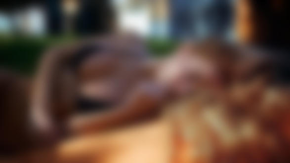Обои для рабочего стола Девушка в черном купальнике с длинными волосами, фотограф Ivan Gorokhov