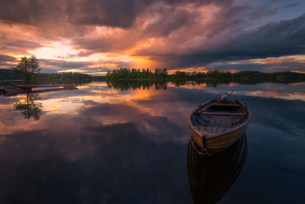 Обои Лодка на озере Ringerike, Norway / Рингерике ...