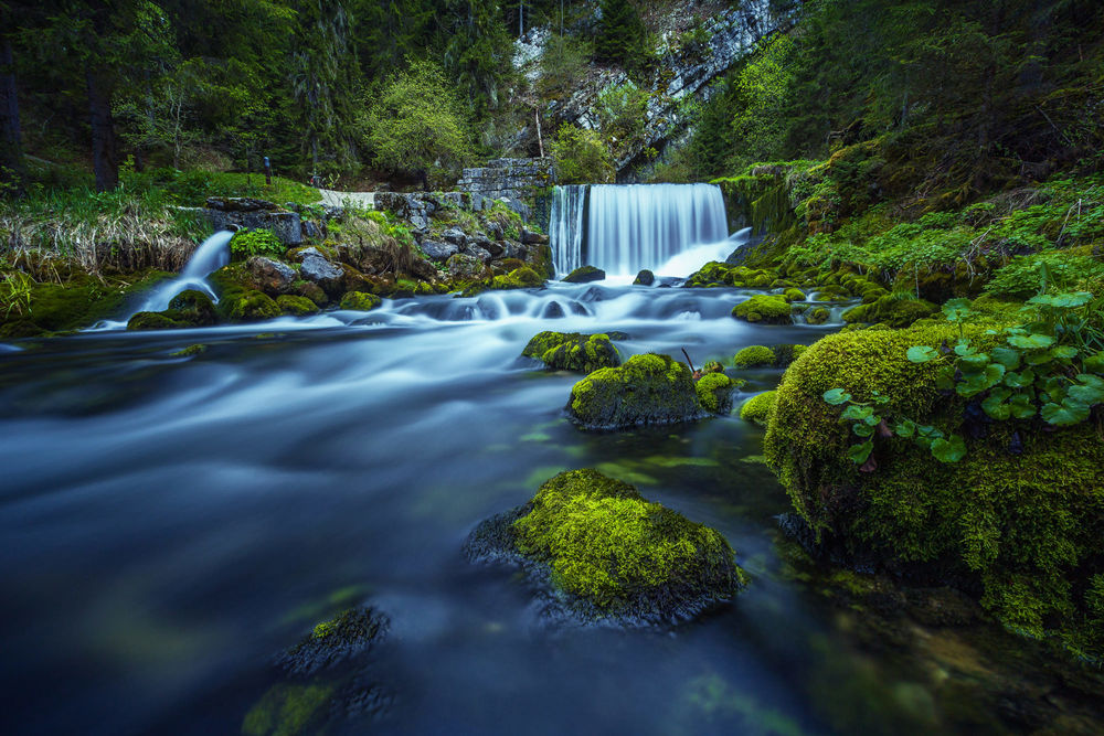 Обои для рабочего стола Источник Jura, France / дю Ду-Jura, Франция, фотограф Lensup