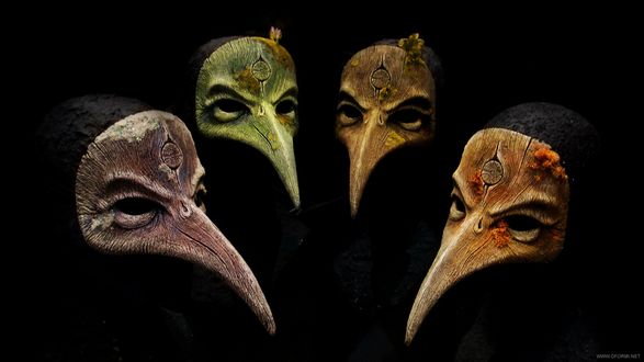 Обои на рабочий стол Маски воронов олицетворяющие четыре времени года, by GorillaEye