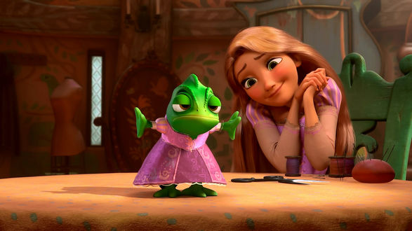 Обои на рабочий стол Princess Rapunzel / Принцесса Рапунцель и хамелеон Pascal / Паскаль, герои мультфильма Tangled / Рапунцель: Запутанная история