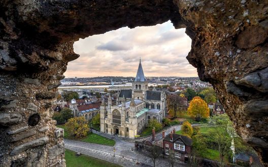 Обои на рабочий стол Католический собор в городе Rochester / Рочестер, Great Britain / Великобритания