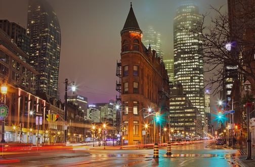 Обои на рабочий стол Здание Gooderham / Гудерхэм- историческая достопримечательность Toronto, Ontario, Canada / Торонто, Онтарио, Канада