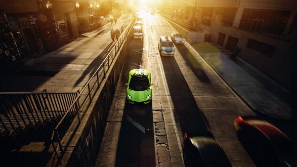Обои на рабочий стол Салатовый Lamborghini на одной из улиц Чикаго