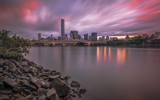 Обои на рабочий стол Город Брисбен / Brisbane вечером, Австралия / Australia