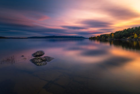 Обои на рабочий стол Озеро Tyrifjorden, Norway / Тирифьорден, Норвегия, фотограф Ole Henrik Skjelstad