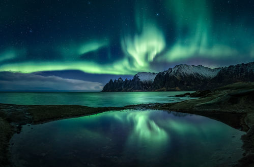 Обои на рабочий стол Северное сияние в Northern Norway / Северной Норвегии в конце ноября, фотограф Hans-Peter Deutsch