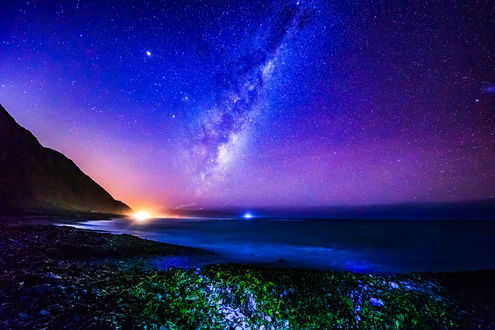 Обои на рабочий стол Темная ночь в заповеднике Красных Скал в Wellington New Zealand / Веллингтоне, Новая Зеландия, фотограф MichaelJordanoff