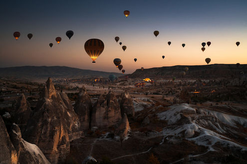 Обои на рабочий стол Воздушные шары над Cappadocia / Каппадокией, фотограф Adnan Bubalo