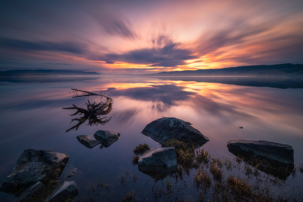 Обои для рабочего стола Закат на Tyrifjorden, Norway / Тирифьордене, Норвегия, фотограф Ole Henrik Skjelstad