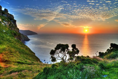 Обои на рабочий стол Закат солнца над Bristol Channel / Бристольским заливом и Exmoor / Эксмуром, England / Англия