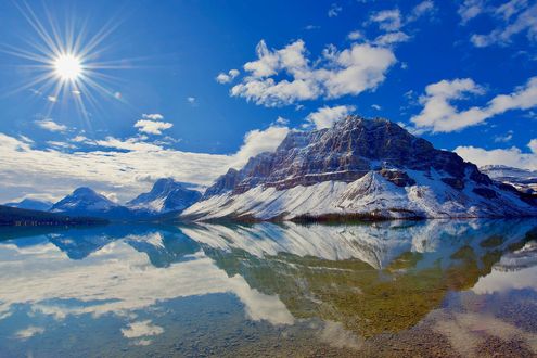 Обои на рабочий стол Ослепительный восход солнца в Bow Lake Alberta Canada / Канада, фотограф Jesse Sacdalan