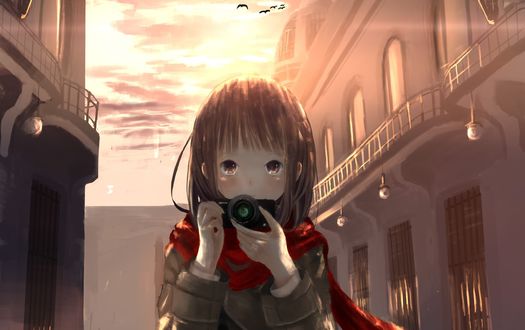 Обои на рабочий стол Девочка с фотоаппаратом в руке стоит между домами, by kein-tan