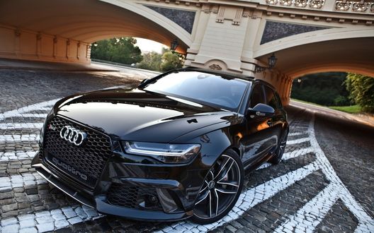    Audi   rs6 performance           